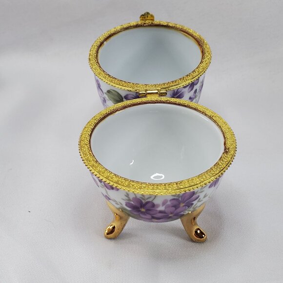 Vintage Egg Shaped Violet Floral Porcelain Trinket Box Hinged Footed Jewelry Box - Picture 3 of 12